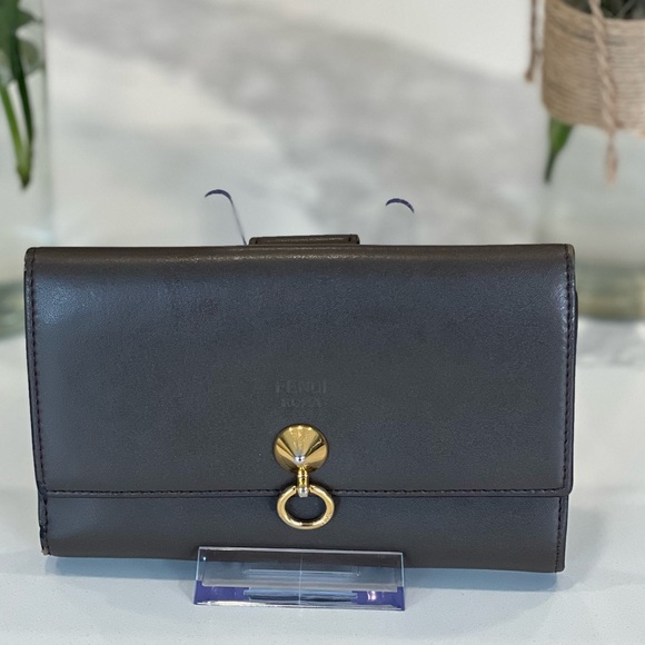 Fendi Kan I Leather Wallet on Chain | Chocolate Brown w/ Iconic Ring Closure🔥 - Picture 1 of 11